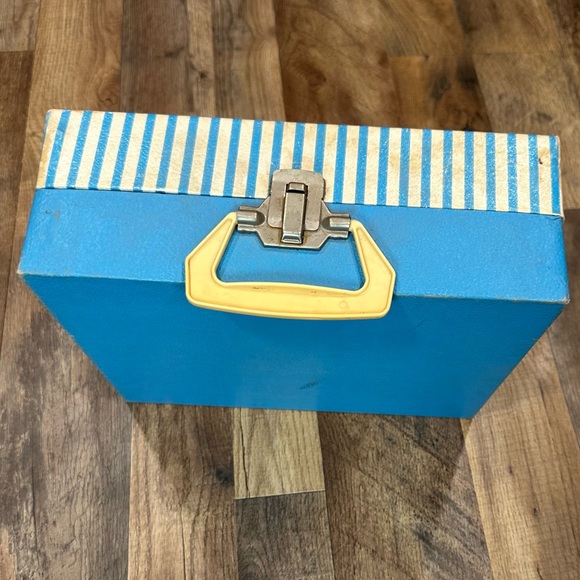 VTG | IMPERIAL PHONOGRAPH PLAYER - Picture 3 of 3